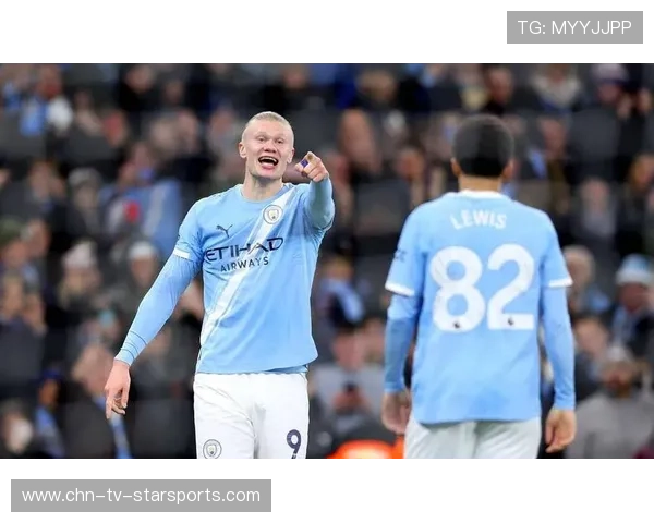 哈兰德禁区内抗住范德文扫射入网，为曼城客场带走一球